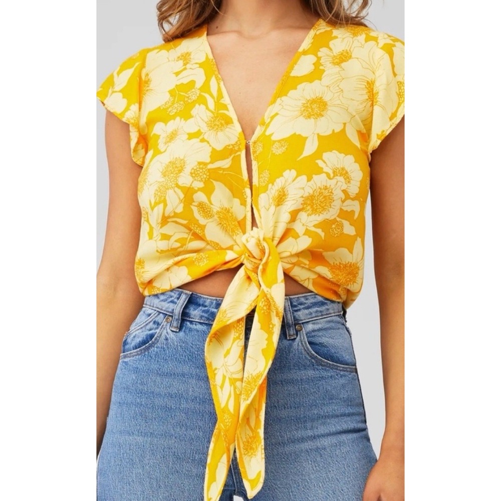 XIX‎ Palms (Revolve) Hawaiian Floral Ruffle size XS Butter Yellow